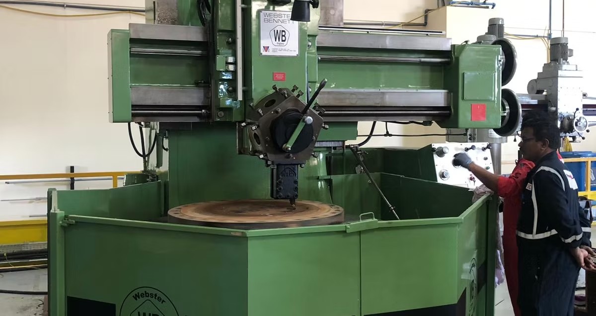 Webster & Bennett vertical turret lathe in operation