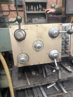 Webster " Bennett 36" V Series Vertical Boring Mill — photo 3 of 5