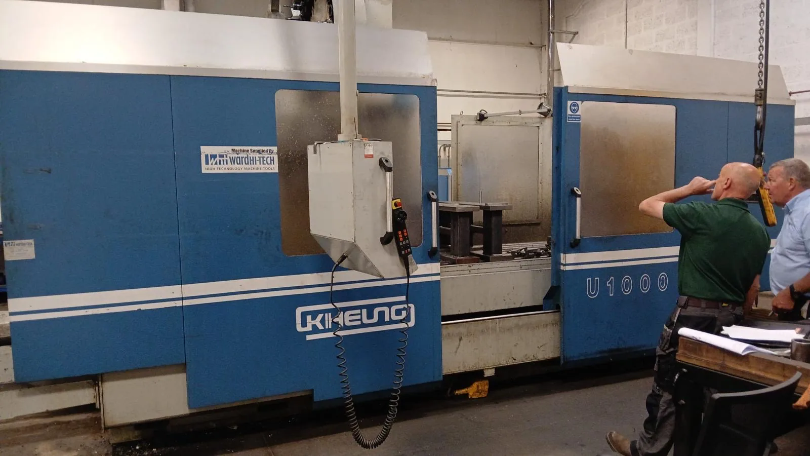 Kiheung U-1000 Universal Bed Type CNC Milling Machine